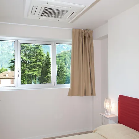 Residence Lenno 2*