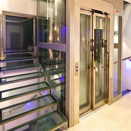 Residence Lenno מלון דירות לנו