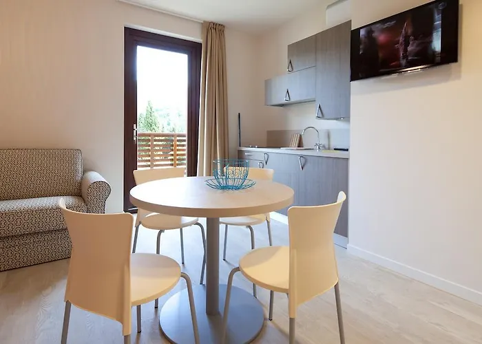 Residence Lenno Lägenhetshotell Lenno