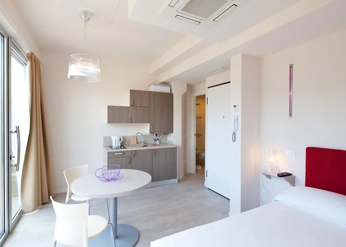 Residence Lenno Lägenhetshotell