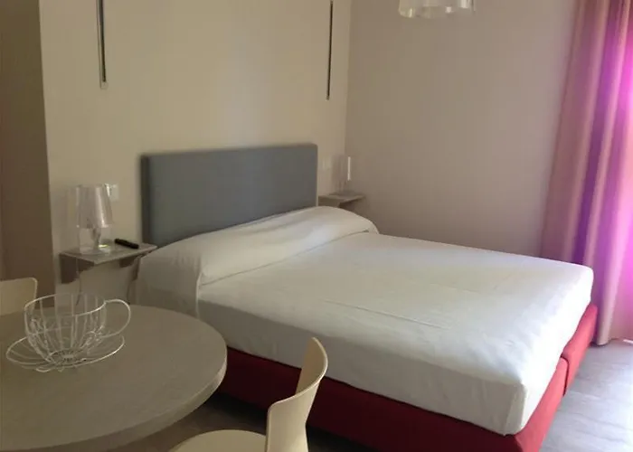 Residence Lenno Lägenhetshotell 2*