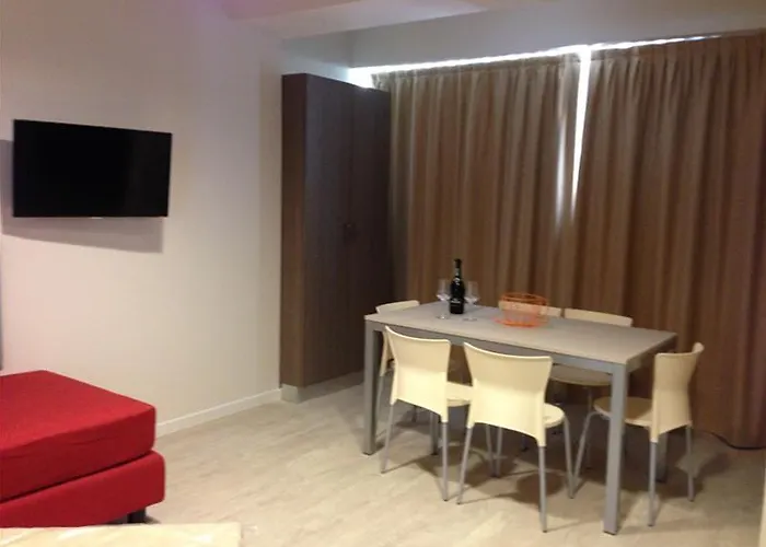 Residence Lenno Lägenhetshotell Lenno