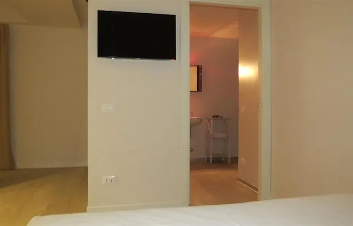 Residence Lenno Lägenhetshotell Lenno