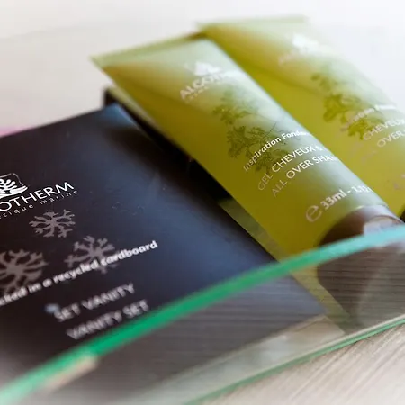 Residence Lenno شقة فندقية 2*