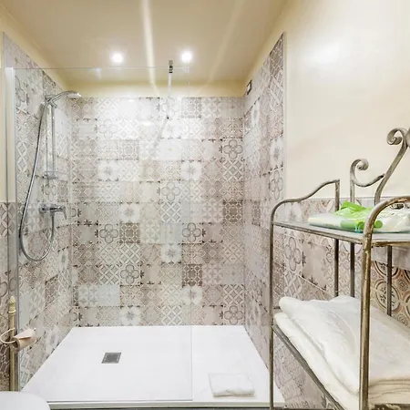 Residence Lenno 2*
